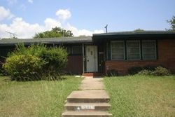 Pre-foreclosure in  BARTLETT DR Corpus Christi, TX 78408