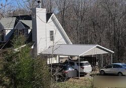 Pre-foreclosure in  MONTFORD RD Pfafftown, NC 27040