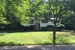 Pre-foreclosure in  LAURA DR Monsey, NY 10952