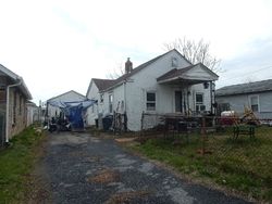 Pre-foreclosure in  LIBERTY BLVD New Castle, DE 19720