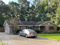 Pre-foreclosure in  LOUISVILLE ST Starkville, MS 39759