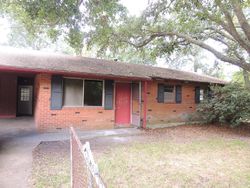 Pre-foreclosure in  NATHAN HALE AVE Pascagoula, MS 39581