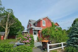 Pre-foreclosure in  SOUTH ST Agawam, MA 01001