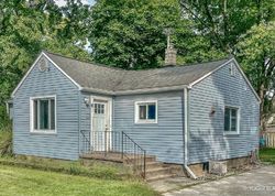 Pre-foreclosure Listing in LOMBARD ST SW GRANDVILLE, MI 49418