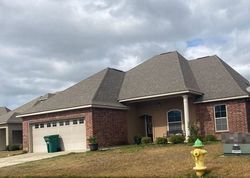 Pre-foreclosure in  CLAYSTONE RD Youngsville, LA 70592