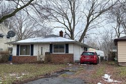 Pre-foreclosure in  PLYMOUTH RD Eastlake, OH 44095