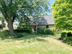 Pre-foreclosure Listing in TENNESSEE AVE CLARENDON HILLS, IL 60514