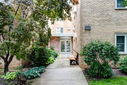 Pre-foreclosure in  S MARION ST  Oak Park, IL 60302