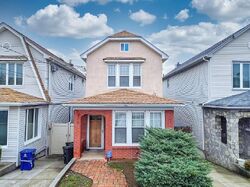 Pre-foreclosure in  STUART ST Brooklyn, NY 11229