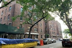 Pre-foreclosure in  GRACE CT V Brooklyn, NY 11201