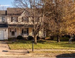 Pre-foreclosure in  N CAROLINE PL Dover, DE 19904