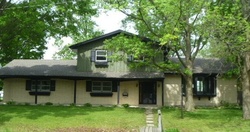 Pre-foreclosure in  MARTIN LN Country Club Hills, IL 60478