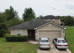 Pre-foreclosure in  GARDEN BROOK RD Jacksonville, FL 32208