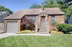 Pre-foreclosure in  12TH ST Des Moines, IA 50313