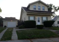 Pre-foreclosure in  N 11TH ST Marshalltown, IA 50158