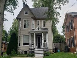 Pre-foreclosure in  N FOLEY AVE Freeport, IL 61032