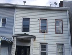 Pre-foreclosure in  REDWOOD AVE Paterson, NJ 07522