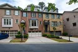Pre-foreclosure Listing in LONG POINTE ROSWELL, GA 30076
