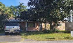 Pre-foreclosure in  SW 104TH PL Ocala, FL 34481