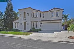 Pre-foreclosure in  MARJORAM DR Brentwood, CA 94513