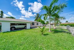 Pre-foreclosure in  NW 18TH ST Fort Lauderdale, FL 33311