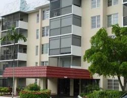 Pre-foreclosure in  INVERRARY DR  Fort Lauderdale, FL 33319