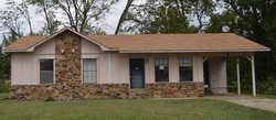 Pre-foreclosure in  MARY DR Greenbrier, AR 72058