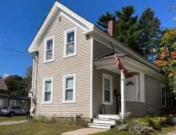 Pre-foreclosure in  SCHOOL ST Farmington, NH 03835