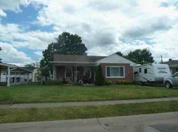 Pre-foreclosure in  CARLTON DR Hamilton, OH 45015