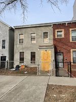 Pre-foreclosure in  DEAN ST Brooklyn, NY 11213