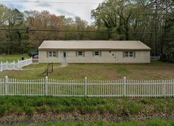 Pre-foreclosure in  THOMPSONVILLE RD Milford, DE 19963