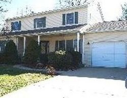 Pre-foreclosure Listing in BISCAY DR GODFREY, IL 62035