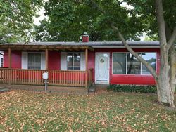 Pre-foreclosure in  E 12TH ST Streator, IL 61364