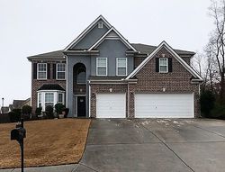 Pre-foreclosure in  LAKE FIELD DR Douglasville, GA 30135