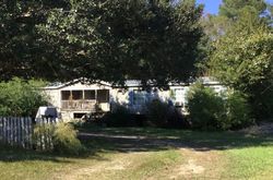 Pre-foreclosure in  HUNTERS POINTE DR N Theodore, AL 36582