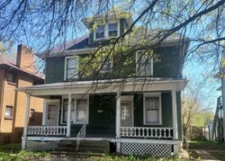 Pre-foreclosure in  N COURT ST Rockford, IL 61103