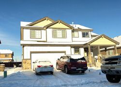 Pre-foreclosure in  COUNTRY SUN DR Windsor, CO 80550