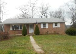 Pre-foreclosure Listing in WILPS DR HERMINIE, PA 15637