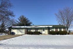 Pre-foreclosure Listing in HUGH DR SOUTH BELOIT, IL 61080