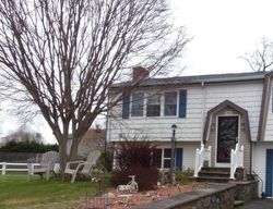 Pre-foreclosure in  OBANNON PL Swansea, MA 02777