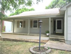 Pre-foreclosure in  SW LIDO DR Lees Summit, MO 64082