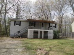 Pre-foreclosure in  HAMPSHIRE CT Center Barnstead, NH 03225