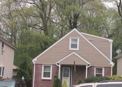 Pre-foreclosure in  W LOOKOUT AVE Hackensack, NJ 07601