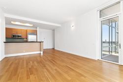 Pre-foreclosure in  5TH AVE A New York, NY 10016