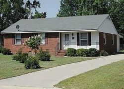 Pre-foreclosure in  HEWITT DR Fayetteville, NC 28311