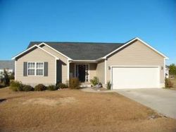 Pre-foreclosure in  MADISON BAY DR Beaufort, NC 28516