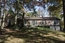 Pre-foreclosure in  QUEENS DR S Newark, OH 43055