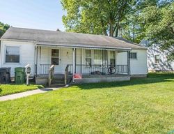 Pre-foreclosure in  S MASTERS CT Maumee, OH 43537