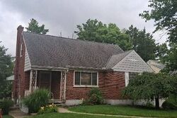 Pre-foreclosure in  VEAZEY AVE Cincinnati, OH 45238
