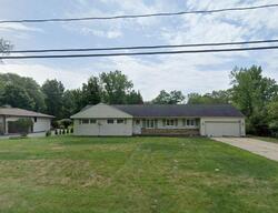 Pre-foreclosure in  BRYDEN RD Beachwood, OH 44122